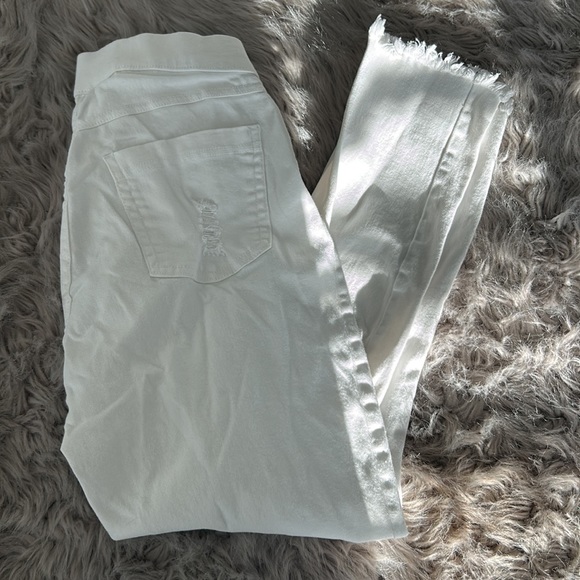 White jeans - Picture 5 of 7